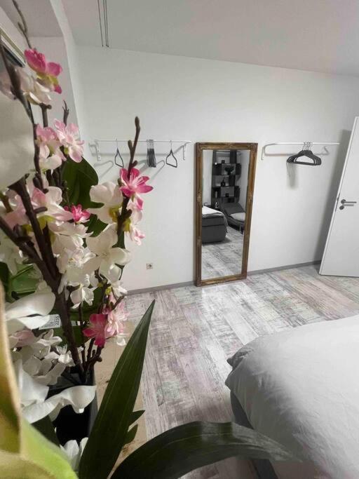 Modernes Apartment Mit 75Qm Mit Balkon & Aussicht Aquisgrán Exterior foto