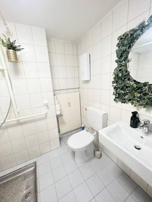 Modernes Apartment Mit 75Qm Mit Balkon & Aussicht Aquisgrán Exterior foto